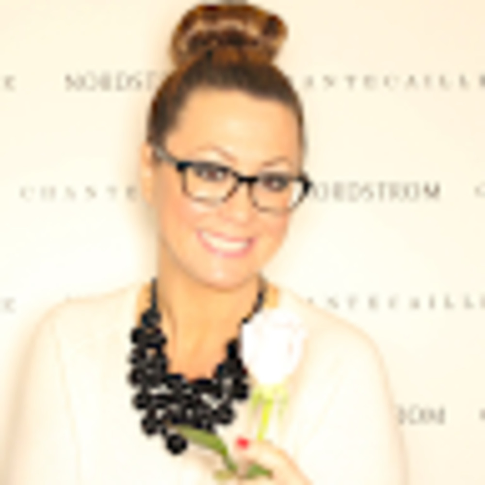 Meet your Posher, Jenifer